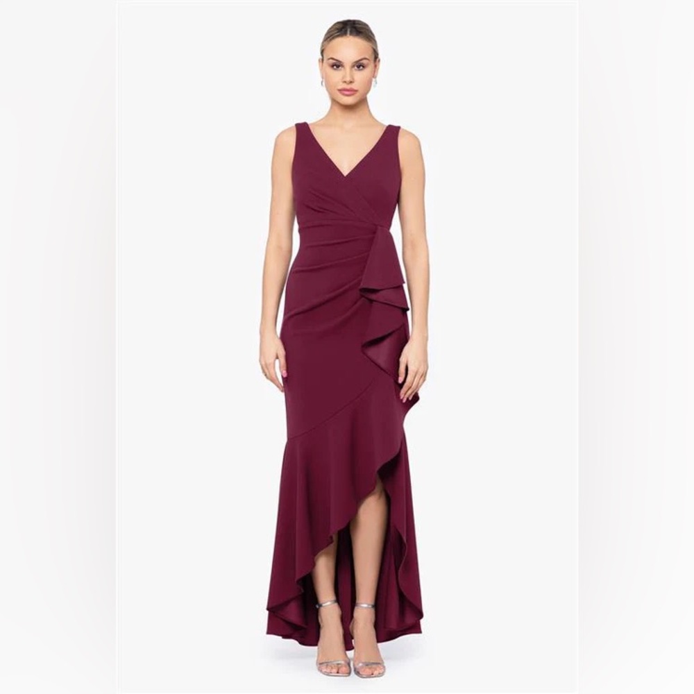 Betsy & Adam Burgundy V-Neck Ruffle Hem Formal Evening Gown Size 16 NWT